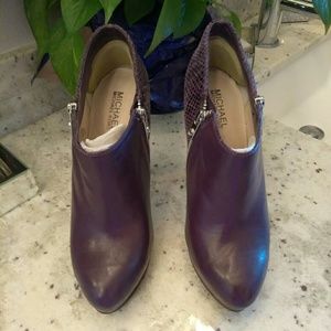 Authentic Michael Kors Leather Booties